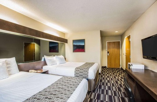 Graysville Hotel | Microtel Inn by Wyndham Chattanooga Hamilton Place