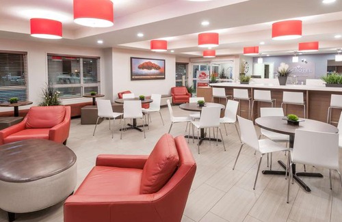 Fort St. John Hotel | Microtel Inn & Suites by Wyndham Fort Saint John