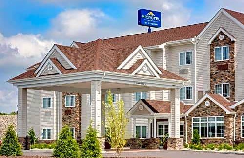 Clarion Hotel | Microtel Inn & Suites by Wyndham Clarion