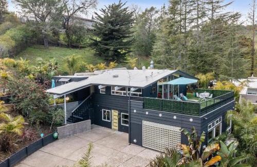 San Rafael Apartment | Mid-Century Luxury Suite - Marin Stay Near SF, Napa & Sonoma