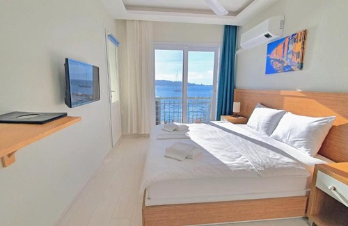 Foca Hotel | Midilli Konak