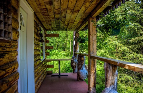 Moose Pass Cabin | Midnight Sun Log Cabins
