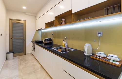 Phu My Hung Apartment | Midtown The Peak Apartment by VnHouse
