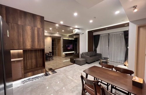 Phu My Hung Apartment | Midtown The Peak Apartment by VnHouse