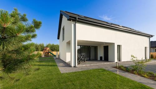 Mielno House | Mielnovo - dom z basenem, sauną i jacuzzi