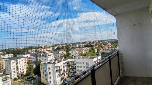 Torun Apartment | Mieszkanie 23m wieżowiec
