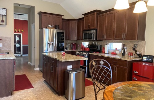 Pflugerville House | Mighty Pfine in Pflugerville