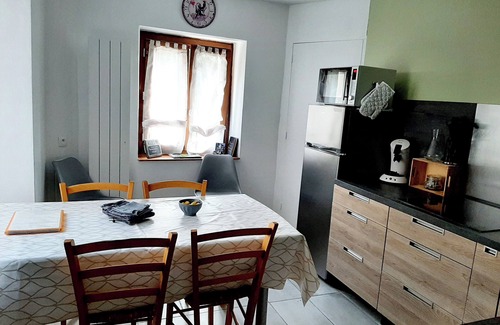 Saint-Floret House | Mika's house near Sancy and ski slopes
