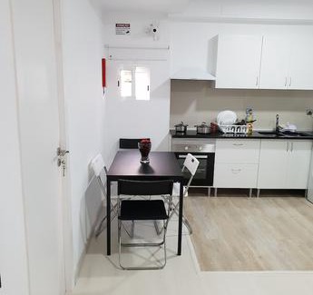 Odivelas House | Mikaela Guest House