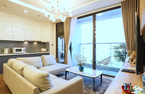 Ngoc Khanh Apartment | Mikage - Vinhome Metropolis Lieu Giai Apartment