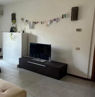 Milan Apartment | MILAN NAVIGLI VERY BIG FLAT WITH BIG BALCONY
