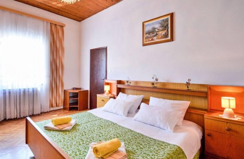 Foli House | Milka 2 (ROJ316) by Interhome