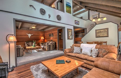 Warrior's Mark House | Mill Run Townhouse