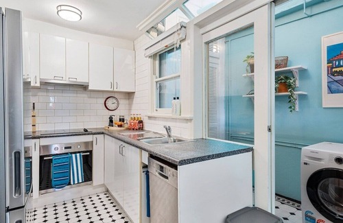Millers Point House | Miller's on Kent - Heritage house with breathtaking harbour views.