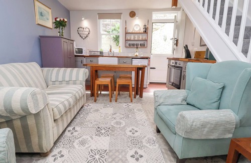 Conwy Cottage | MILLGATE COTTAGE, pet friendly, character holiday cottage in Conwy