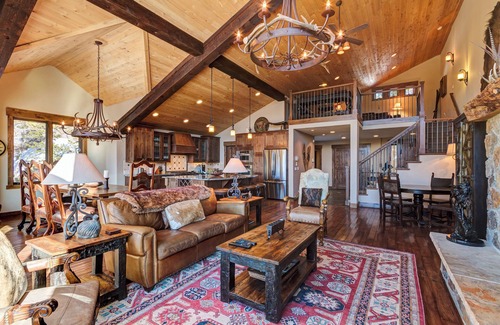Baldy Mountain Cabin | Million Dollar Views await