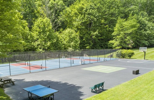 Wolf Laurel House | Million $$ Home, Elevator, View of Big Bald, Hot Tub, Sleeps up to 12