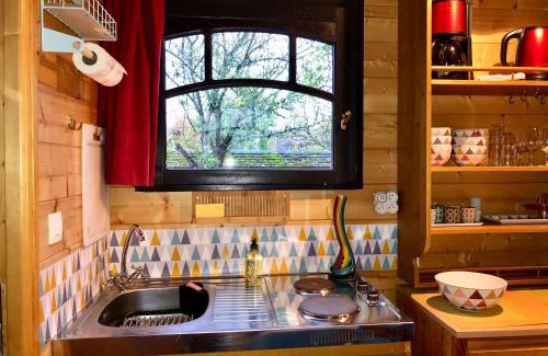 Milly-la-Foret House | Millygite roulotte - 4 seasons Chalet-on-wheels