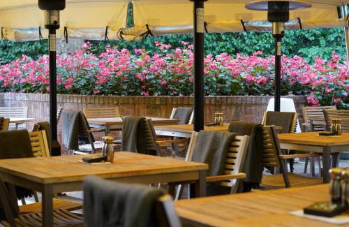 Dedham Hotel | Milsoms