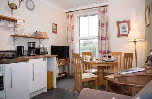 Askrigg Apartment | Milton House Studio Apartment Suites