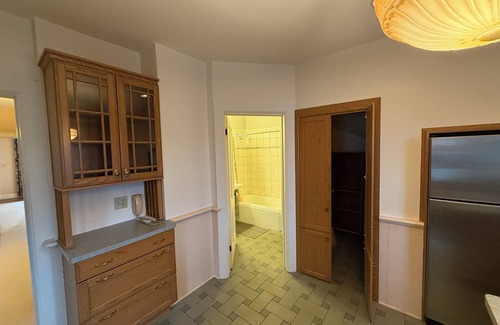 Milwaukee Apartment | Milwaukee Riverview Flat, Skyline Views, near Downtown. Walk to Breweries!