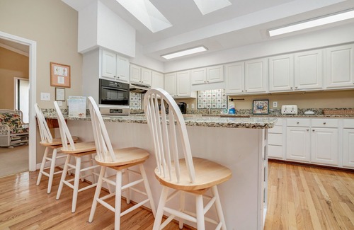 Inlet Harbour House | Mimmy's Place 5 Bedrooms Inlet Front