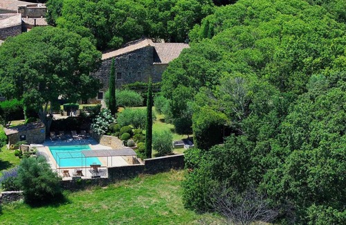Montaren-et-Saint-Mediers House | Mimosa Suite - Mas d'Oleandre