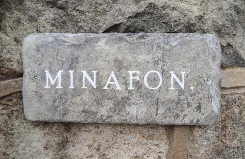Llangynog House | Minafon