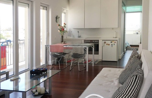 Anafiotika Apartment | Mind-blowing Athens View Apt, Acropolis