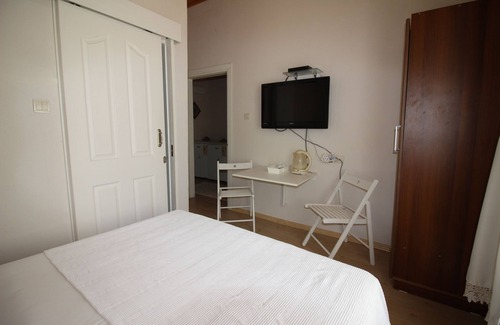 Bozcaada Bed & Breakfast | Mine Tatil Evi