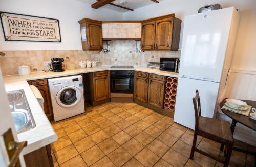 Dulas House | Minffordd Cottage, Moelfre