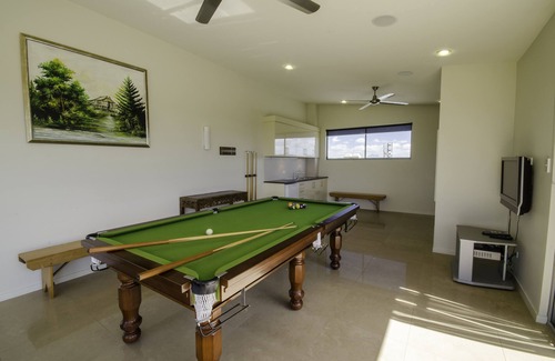 Kingscliff Apartment | Ming 1 Luxury unit, easy access, opposite beach