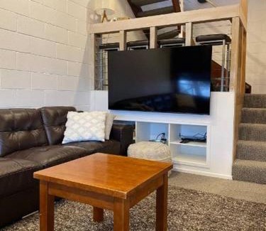 Falls Creek Apartment | Mini Apartment 12
