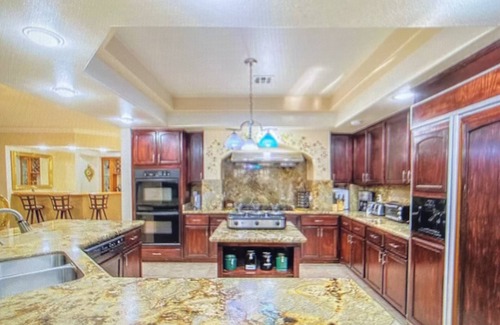 Enterprise House | Mini mansion luxury living