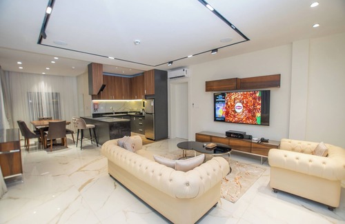 Maitama Hotel | Mini Palace Luxury Suites