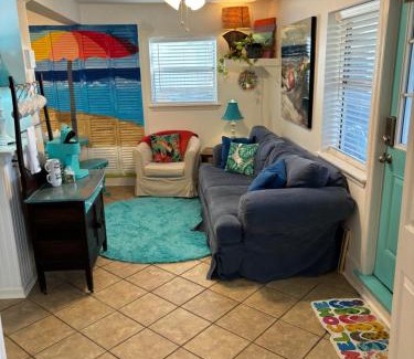 Savannah Beach Apartment | Mini Pearl, Private 2 BR - 1 block to BEACH!