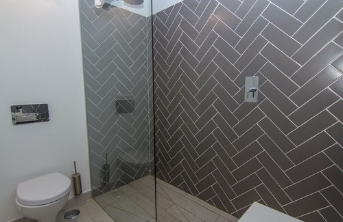 Estombar Apartment | Mini Studio Gramacho Residences I