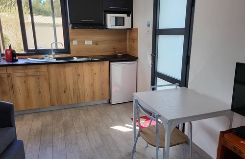 Lecci Cottage | Mini villa in Lecci for couples 5 Km from the beach of St Cyprien and Cala Rossa