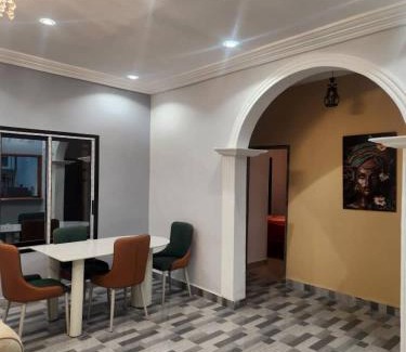 Yaounde Apartment | MiniGolf, MeteoMode & B2B RESIDENCE Ekoumdoum - DAHARA APPARTS