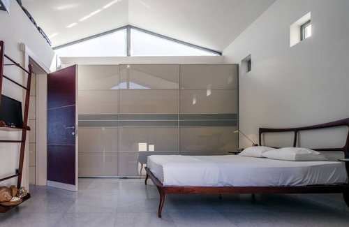 Markopoulo Mesogaias Villa | Minimal Blue Villa, Polytechnic Settlement, East Attica, Greece