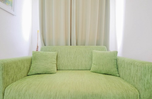 Cikarang Hotel | Minimalist and Comfy Studio The Oasis Cikarang Apartment