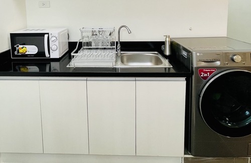 Mambaling Condo | MINIMALIST, STYLISH, ELEGANT — 2BR CONDO AT AMALFI OASIS