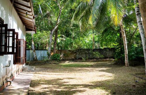 Ambalangoda Apartment | Minki's HOME