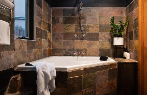 Daylesford Apartment | Minni Gums- a perfect romantic getaway