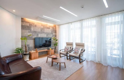 Aewol House | Mino House