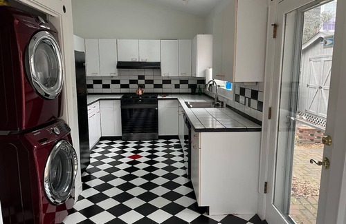 Greensboro Apartment | Mins to Downtown - Spacious Home