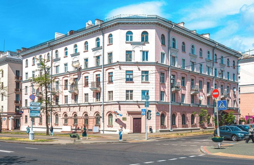 Zakharova-Pulikhova Apartment | Minsk Apartments on Zakharova str 19