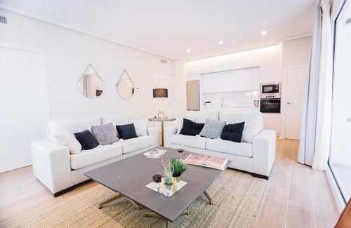 La Palmera-Reina Mercedes Apartment | Minty Stay - Palmera