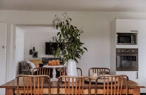 Yanakie House | Minutes Away from the Gateway to Wilsons Promontory