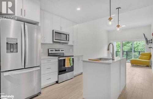 Creemore Condo | Minutes from Devils Glen Ski Hills, and a short drive to Blue Mountain!